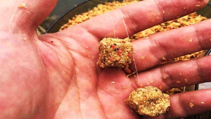 钓友|一顿饭换来的饵料配方,比老三样还好用,今天分享给钓友