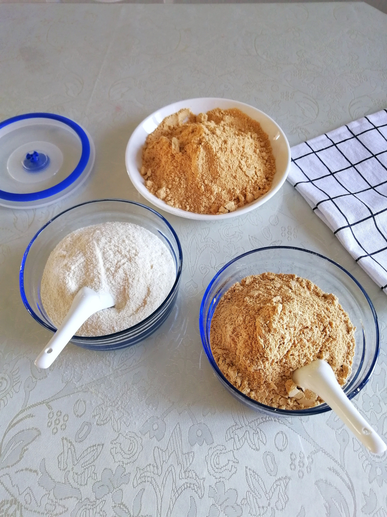 米糊|自从知道黄豆可以这样吃,最近我家十斤黄豆都没了,香味太浓郁了