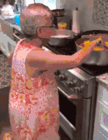 |搞笑GIF:我真是瞎了眼踩到狗屎才会嫁给你