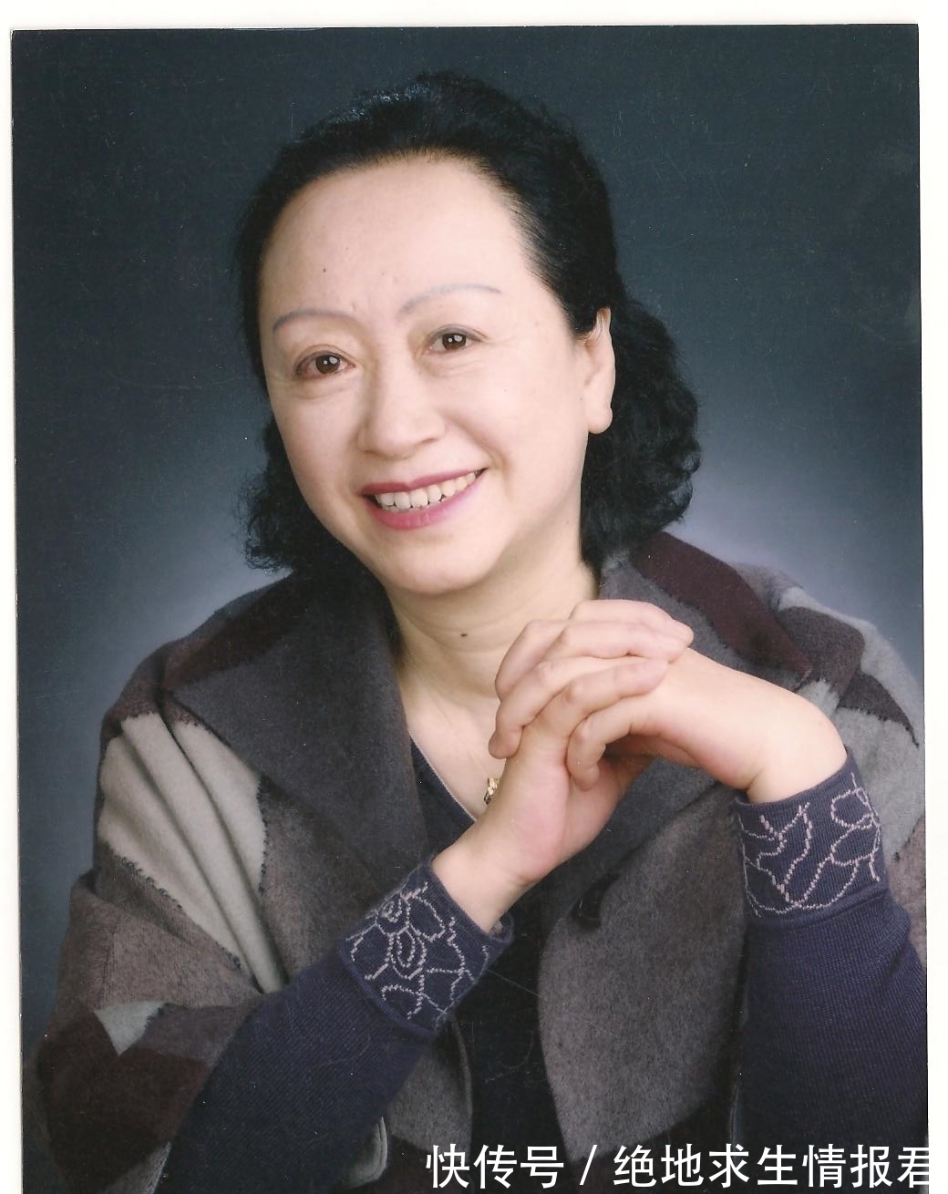 夏#张抗抗今日的所作所为,在她第一篇获奖小说《夏》里就埋伏了潜因