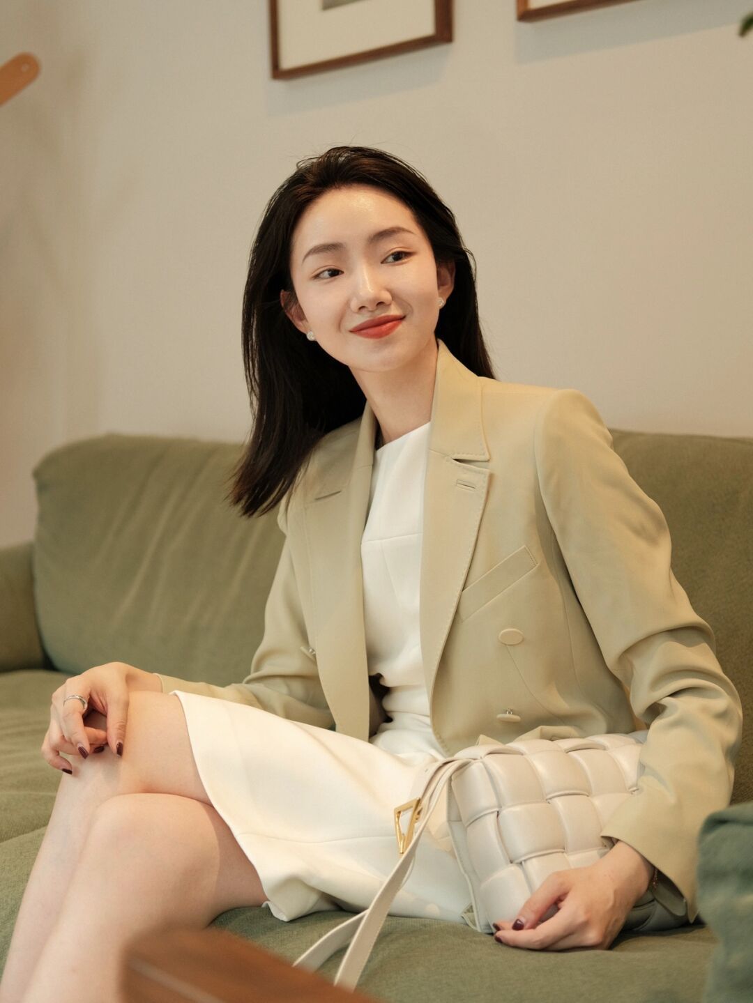 背心|二三四十岁的女性都可以穿，背心搭配阔腿裤简约洋气，显高又显瘦