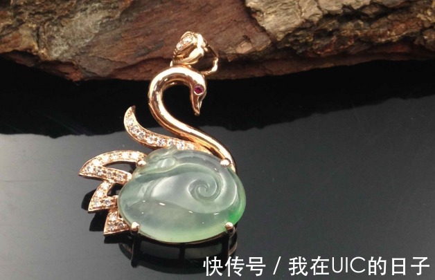 料子#能够出具证书的翡翠,并不能保证其就是正品,你不会不知道吧!