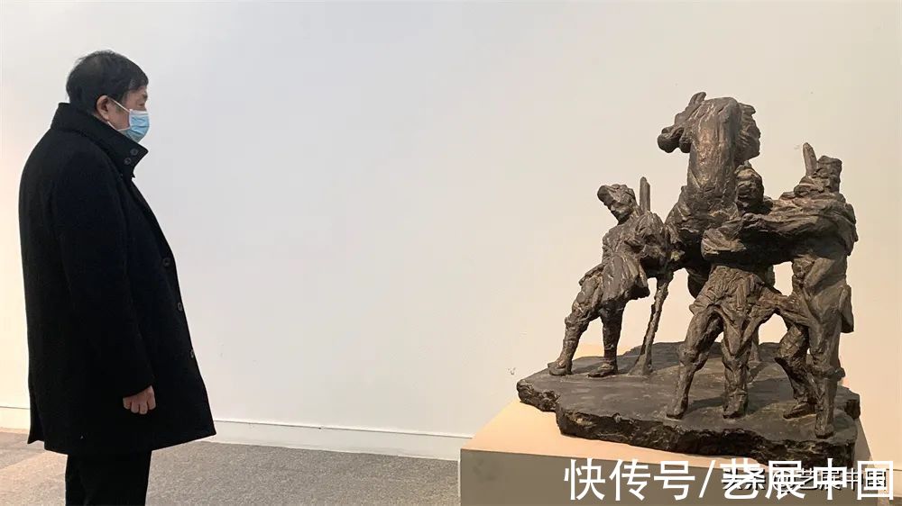 雕塑@双展齐开 | 湖北省美术院系列学术展之谢晓虹个展和郭雪个展开幕