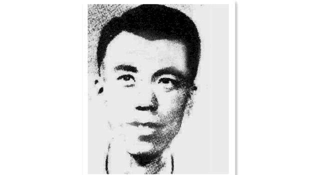 高空|68年前，此人从上万米高空跳下，用手雷炸出了空中最绚丽的花朵