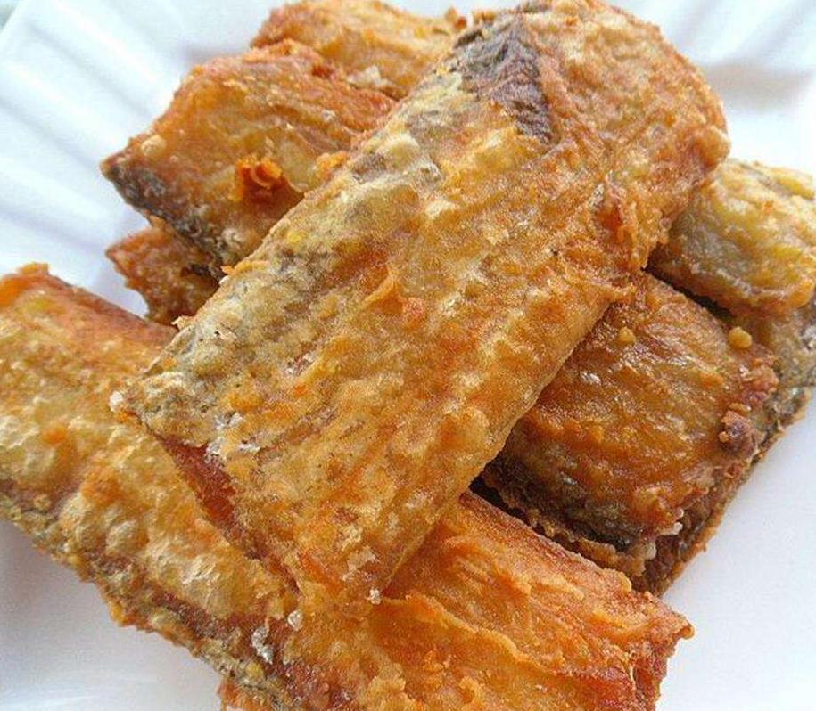 咸味|炸带鱼,不要只知道挂面糊,老师傅教你这样做,带鱼更香更脆