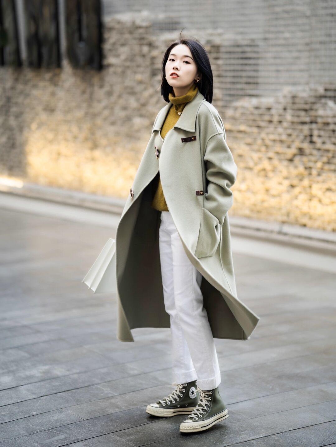 小蛮腰|这些“大衣”穿搭才叫高级,精致干练又有气场,每一套都可照着穿