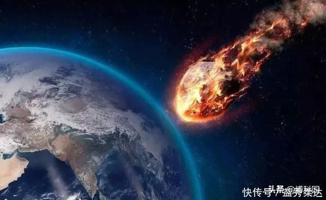 远古小行星撞击，给火星和地球带来了生命成分，但是火星不争气