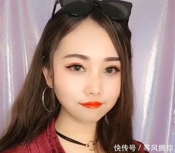 逆天级化妆术，50岁老阿姨撸完妆后，效果让千万网友不淡定