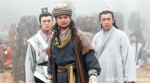 武学|此人武学天赋极高,多位高手争着收他为徒,还都是五绝级别的师傅