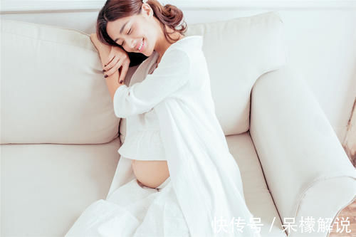 胎儿|还不到四个月就“显怀”,显怀时间早晚,给孕妈不同的身体暗示