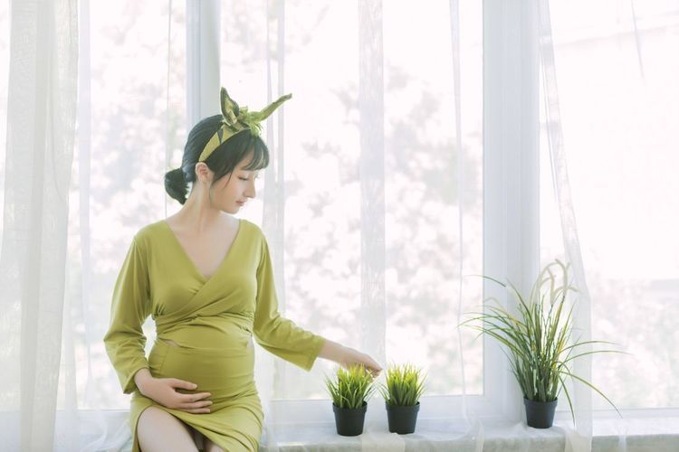 怀孕|孕妇必吃的叶酸,是天然的好、还是人工的好?怎么选择和服用?