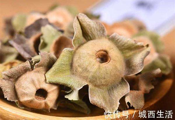 开水|咳嗽久久不好不妨在开水中放一物,半个月下来,咳嗽不再有!