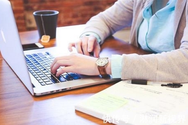 子宫|女人早起第一泡尿,若没有2个表现,那么恭喜你身体还很健康!