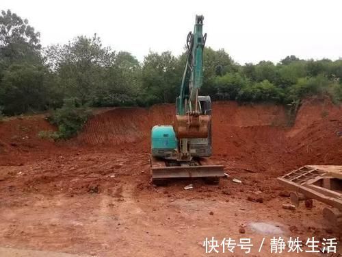 自建|30万的农村自建别墅,山清水秀太棒了,城里人看了也羡慕