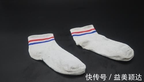实用|夏天穿过的袜子又脏又臭？教你一招，不仅干净还没臭味，太实用了