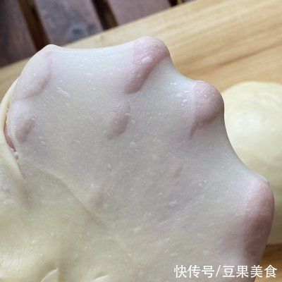 高糖酵母|#安佳马苏里拉芝士挑战赛# 零失败の肠仔包，深受小盆友喜爱