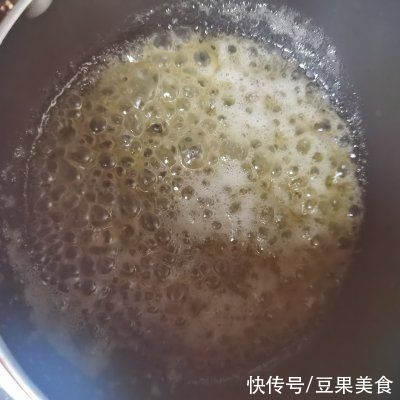 私房卖爆款！网红焦糖杏仁糯米船