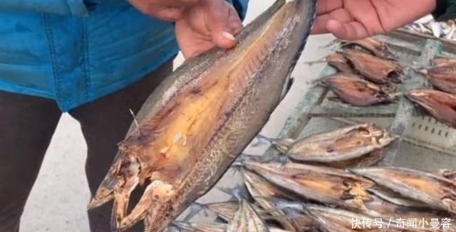 阿姨街头卖它,路人嫌脏无人买,当地人却说过会想买都买不到