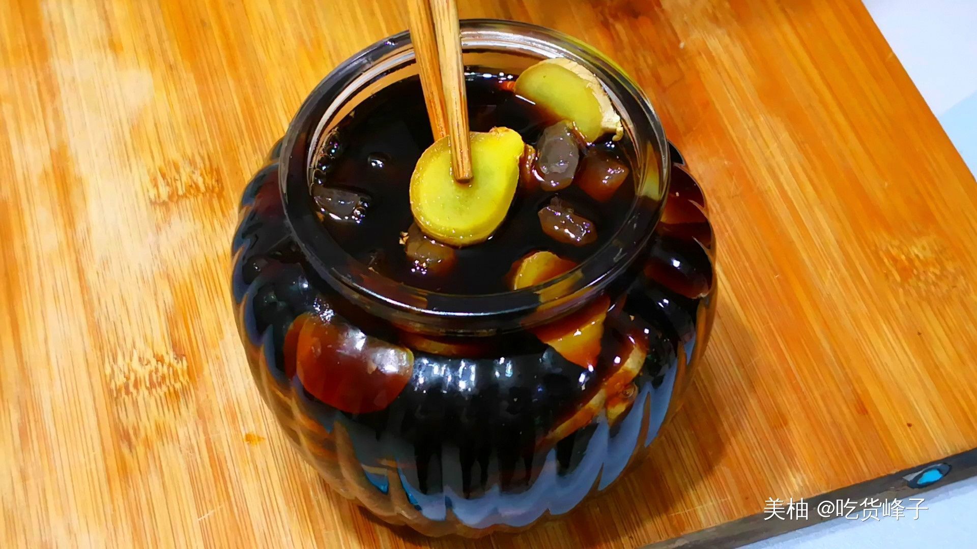 晓峰|生姜放锅里蒸一蒸，作用拿钱都买不到，80岁奶奶教妙招，真管用