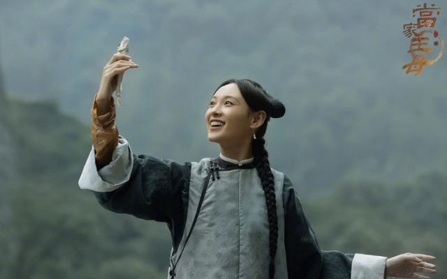 主角|从未演过戏却成了邓超戏中主角，于正也曾安利她，她到底什么来头