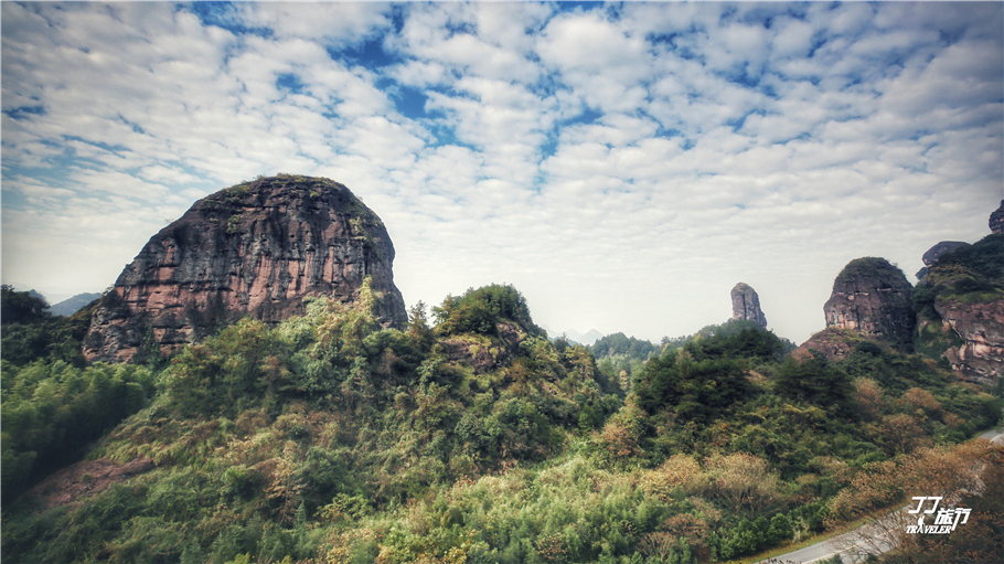 仙灵|道教圣地龙虎山地质公园最为典型的景观象鼻山，仙灵都会人间福地