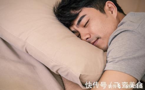 急性|失眠不是小事!若想要彻底摆脱失眠的困扰,坚持做好4件事