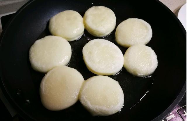 此菜被称为“妇科圣药”,隔三差五吃1次,滋润卵巢,皮肤紧致