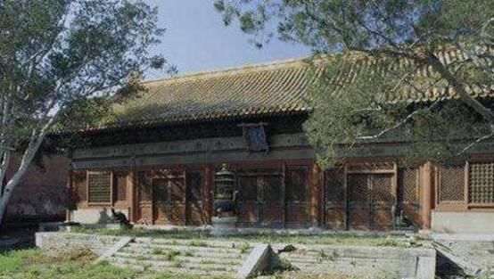 皇帝|清朝皇宫的一机构，妃子们都巴结，皇帝的私事也敢插手