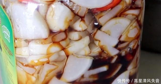 这样酱萝卜清淡脆爽,解油腻,3到5天就可以吃,保存好吃一年不坏
