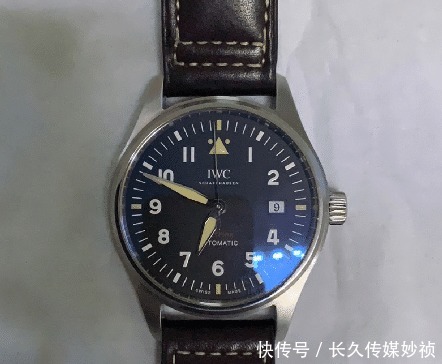 男人戴什么样的手表好？三款型男必备，好看又百搭的男士手表