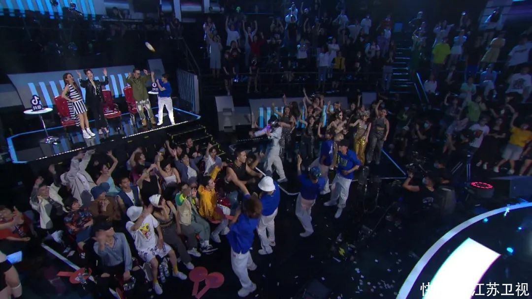 全场|《蒙面舞王》首场淘汰赛结果揭晓，炸裂舞台燃爆全场