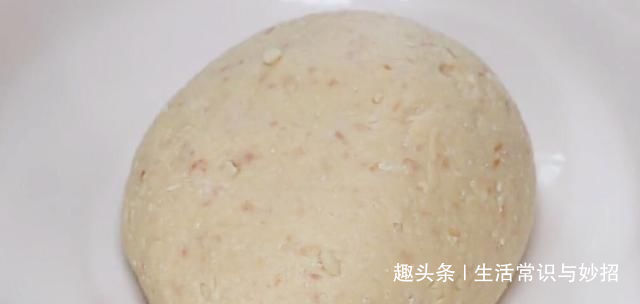 花生米别再油炸了,加3个鸡蛋,出锅比吃肉还香,做一大盘不够吃