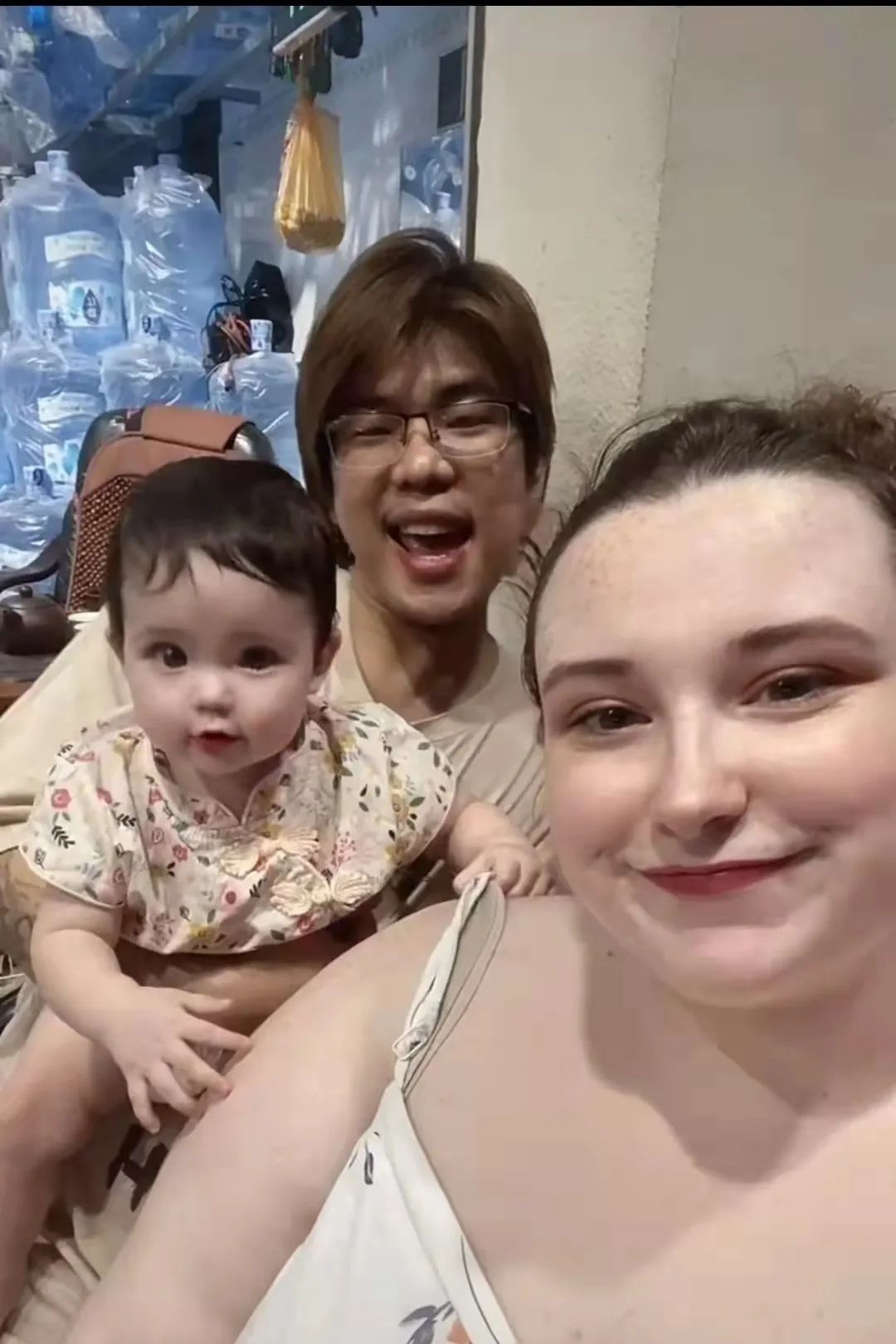 小孩|扎心!全职奶爸被举报拐卖小孩!只因“形象潦草”