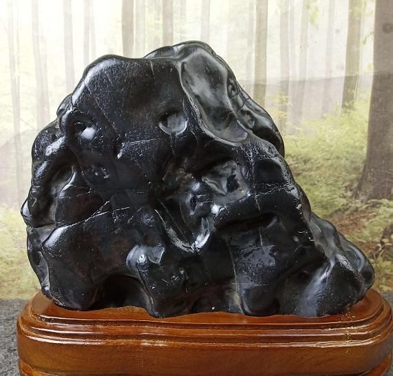 艳丽|天然奇石,逼真的形象,艳丽的色泽,让人对大自然之作感叹一番