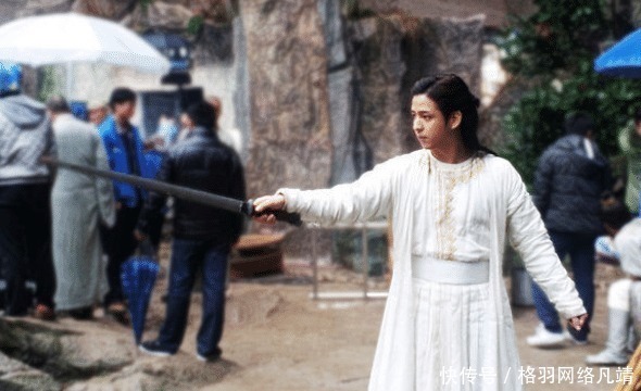 金庸笔下!金庸笔下被高估最多之人,得神功却学不会,还被吹得堪比独孤求败