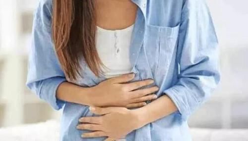 就医|月经期出现“3种”症状，要及时就医检查，别拖到“宫颈癌”晚期