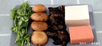 儿子|婆婆教我做的酸辣汤,儿子喝的很高兴,老公喝着喝着就会哭