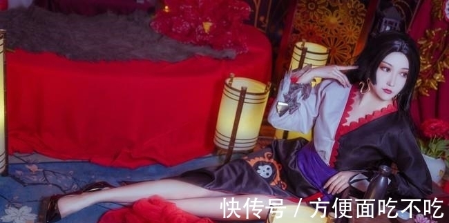 真人cos|七夕来临真人女帝Cos为大家带来丘比特之箭