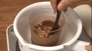 【食谱】脆皮汤圆！一口嘎嘣嘎嘣脆！满满香浓巧克力！美味~