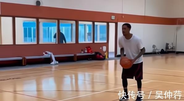 广东男篮|遗憾!赵睿尚未归来,广东男篮又一主力受伤,球队新援恐难辞其咎