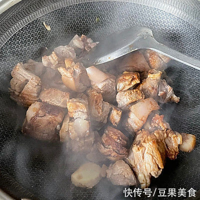 大厨|这道家常菜红焖羊肉，小白也能变大厨