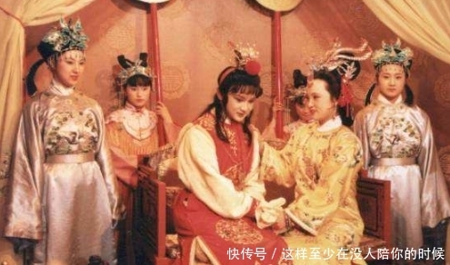 林家|红楼梦林黛玉薛宝钗和贾宝玉,论实力和地位谁相对好一些?