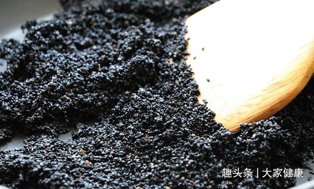 炒制|88岁奶奶头发乌黑,精神饱满,公开她的自用方!学会大家都健康!