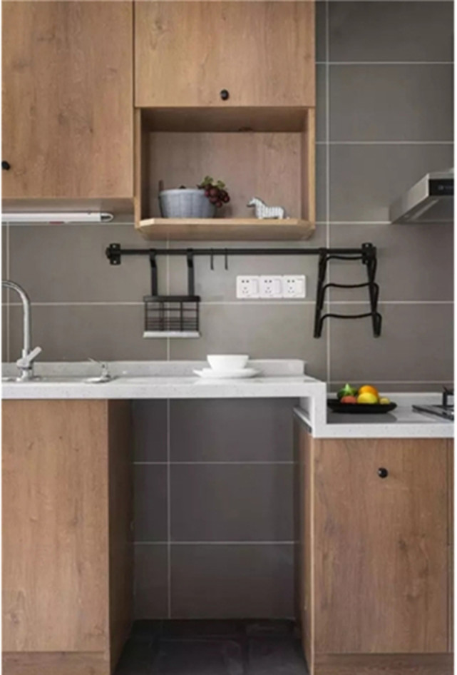 北欧风|76平北欧风小三居,温暖又恬静的珊瑚色沙发背景墙是客厅亮点