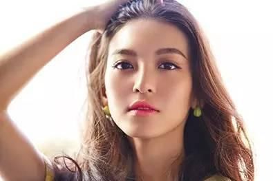 不同场合，怎样涂出属于你气场的口红？