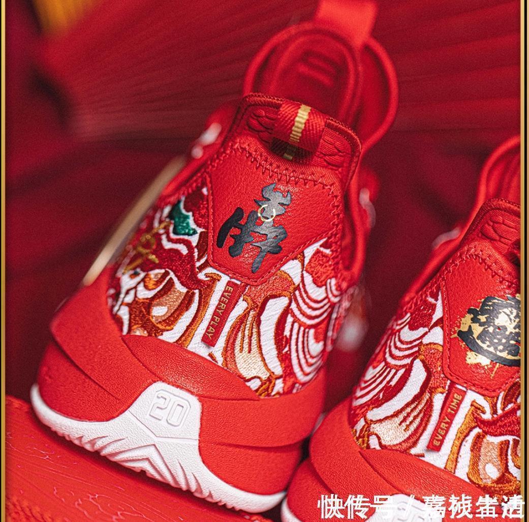 老村长 玩中国新年文化,国产球鞋这波算是血虐耐克了吧?