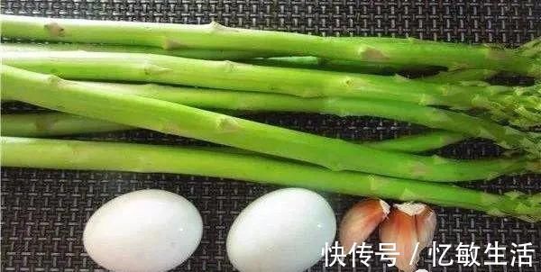高嘌呤|高嘌呤食物大排名:不想肾早衰,劝你最好别乱吃,当心尿酸飙升