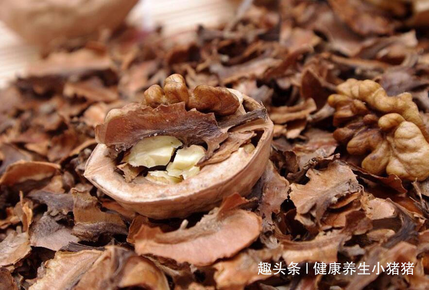 妇科病|立秋后，常用此物泡水喝，早晚一杯，失眠好了，妇科病也吓跑了