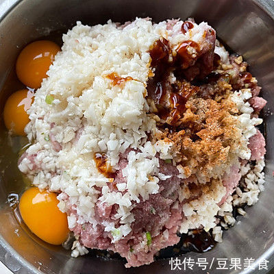 糯米泡|年夜饭——珍珠丸子+豆腐丸子