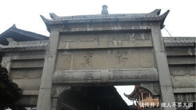 社会|她是青楼女子关盼盼,被白居易一首诗逼死,男权社会里女人的悲哀